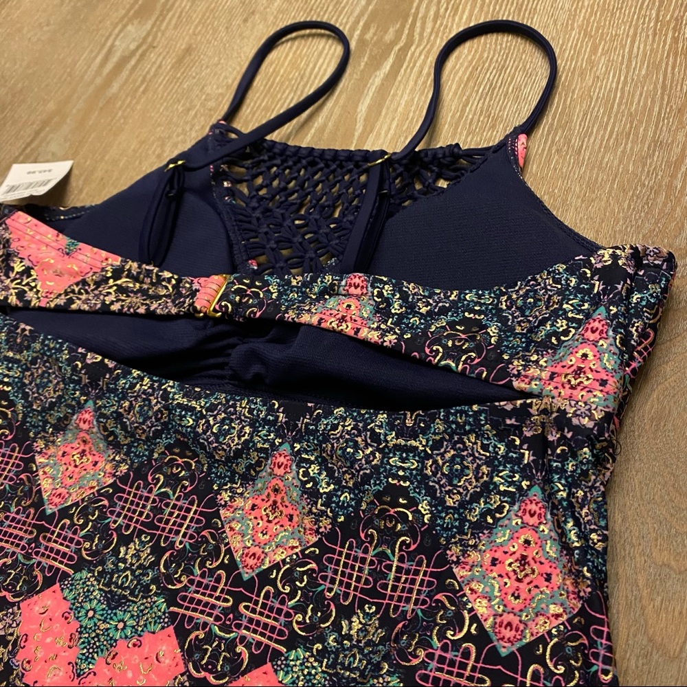 ISLAND SOUL Macrame High Navy Metallic Tankini Top - Picture 7 of 13